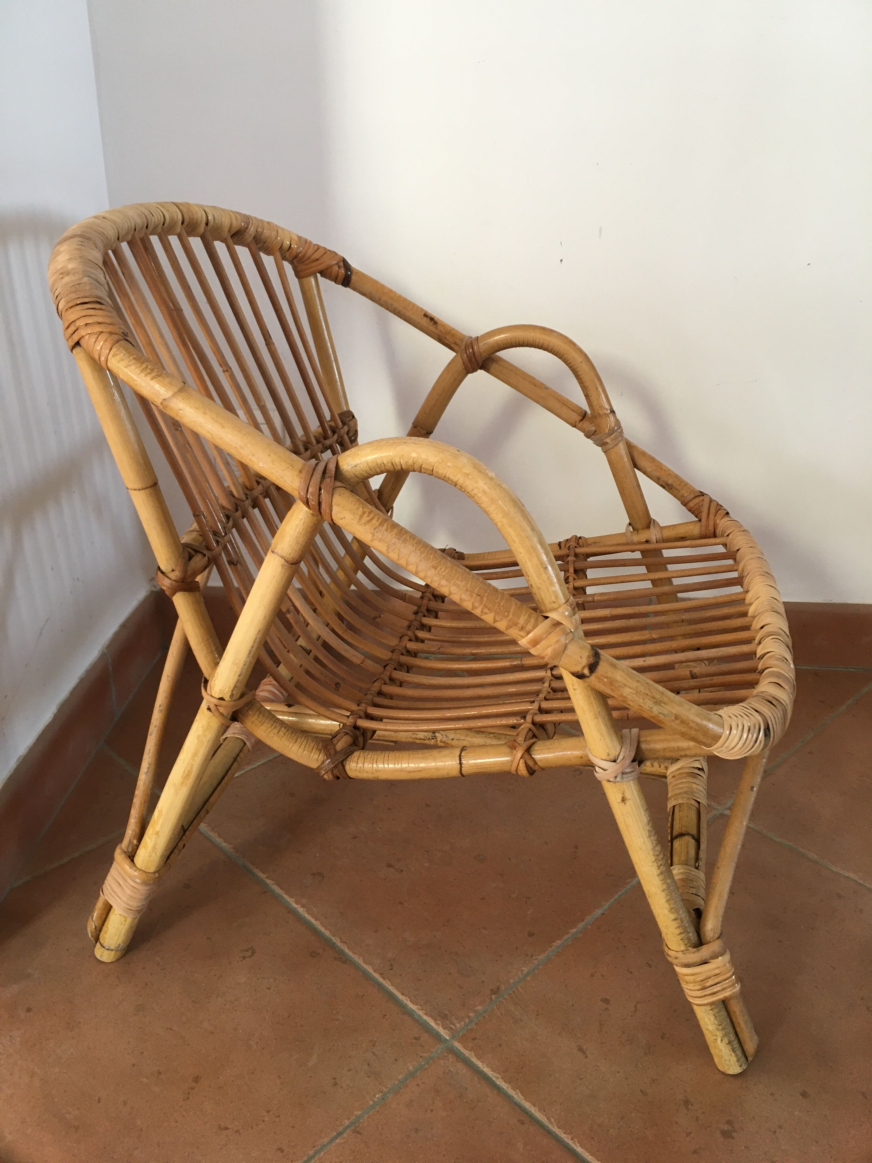 Fauteuil en rotin enfant