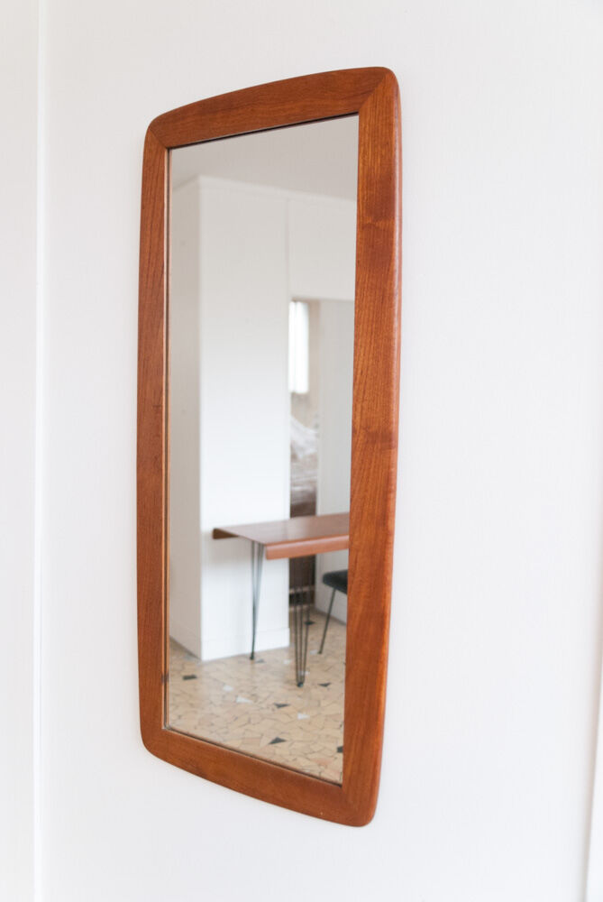 Scandinavian mirror rounded