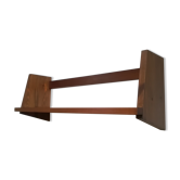 Wall shelf
