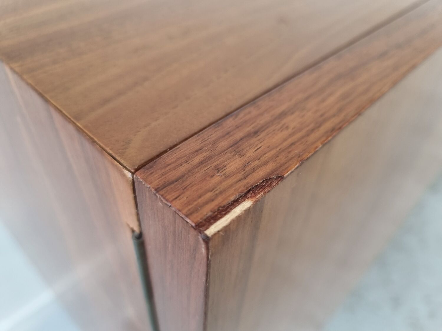 Scandinavian rowning Musterring walnut 60s