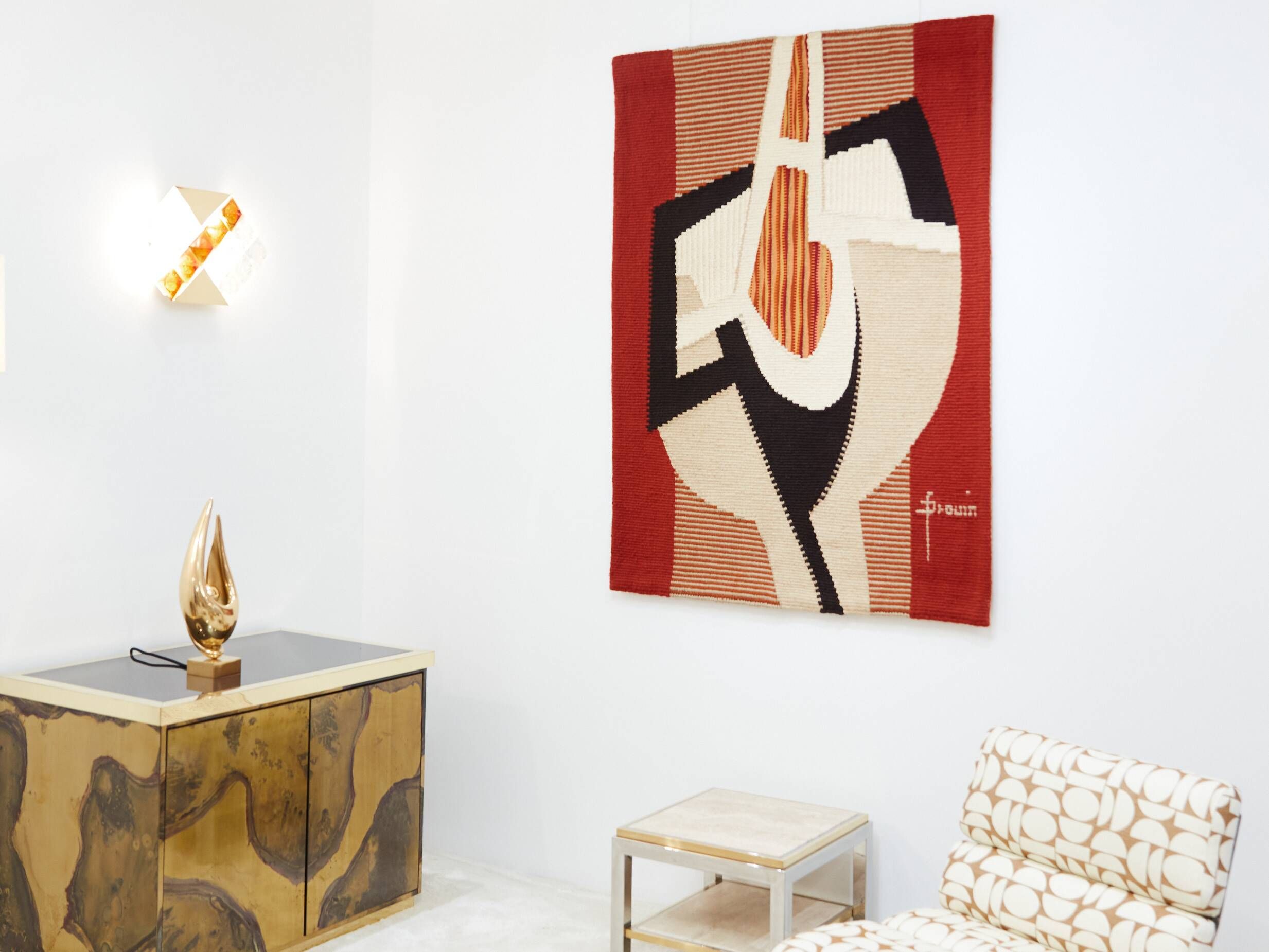 Daniel Drouin woven wool tapestry “Ombre rouge” 1970