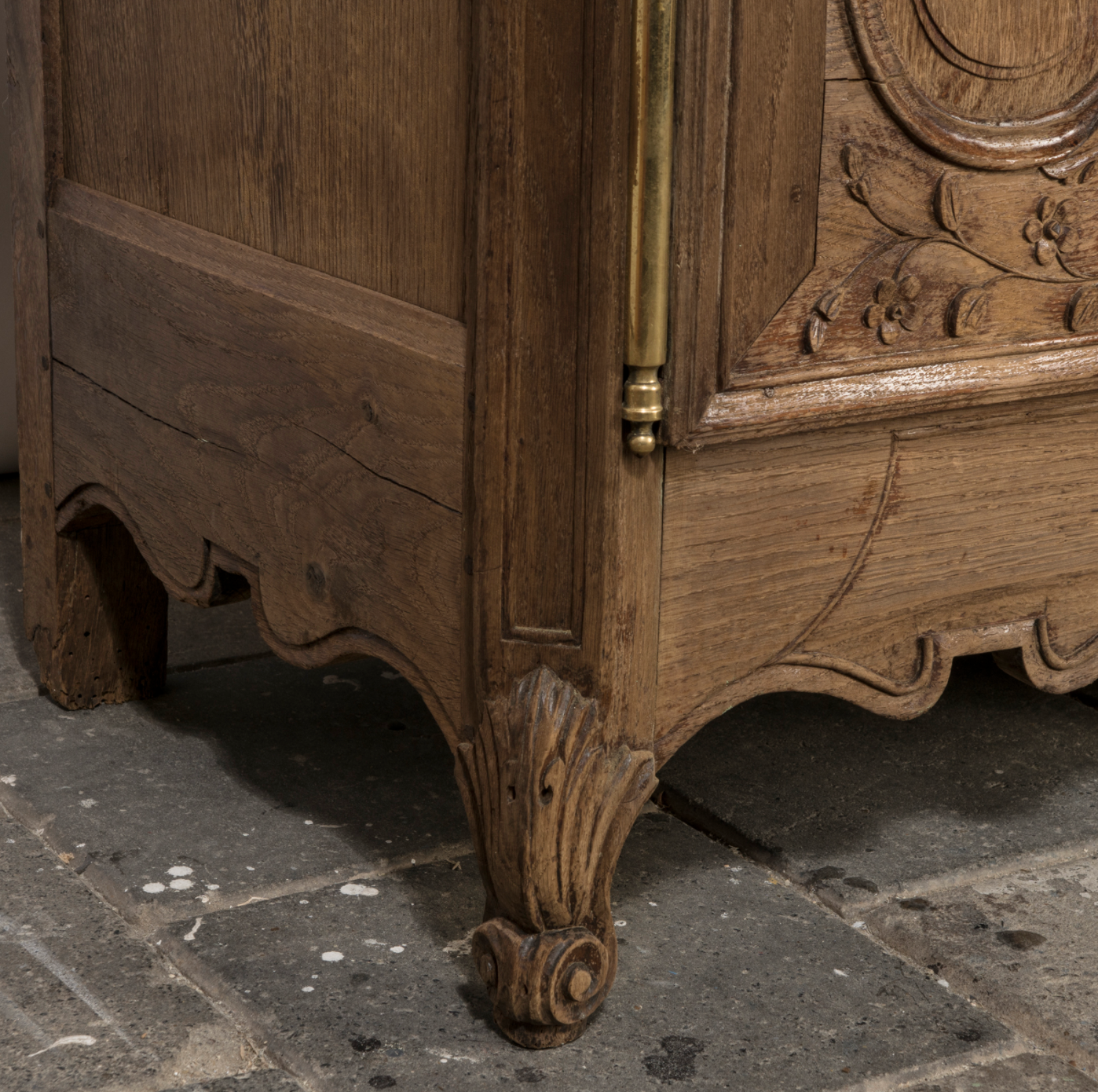 Antique wedding wardrobe