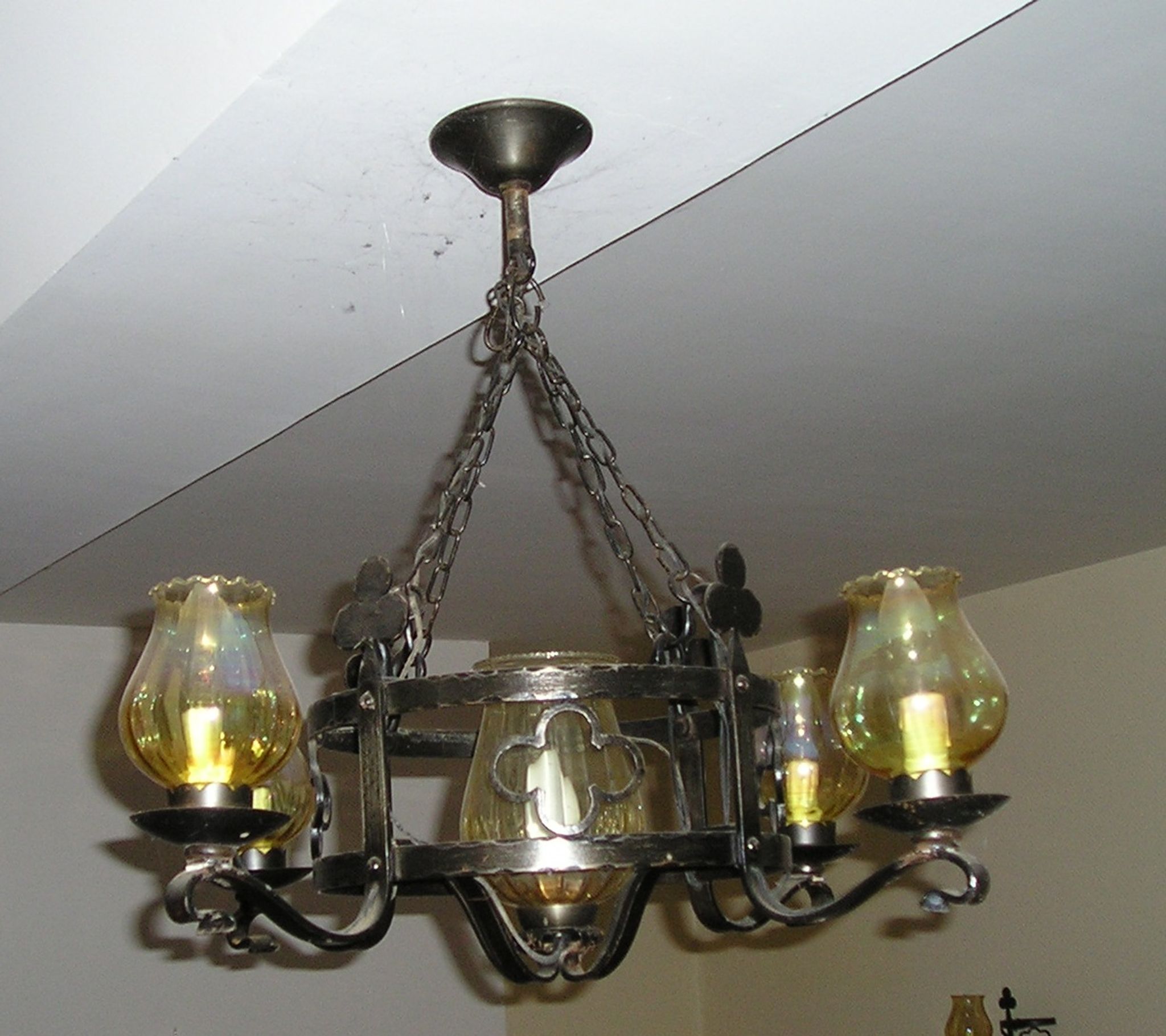 Lustre et ses 2 appliques en fer forgé 1960