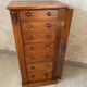 Chiffonier