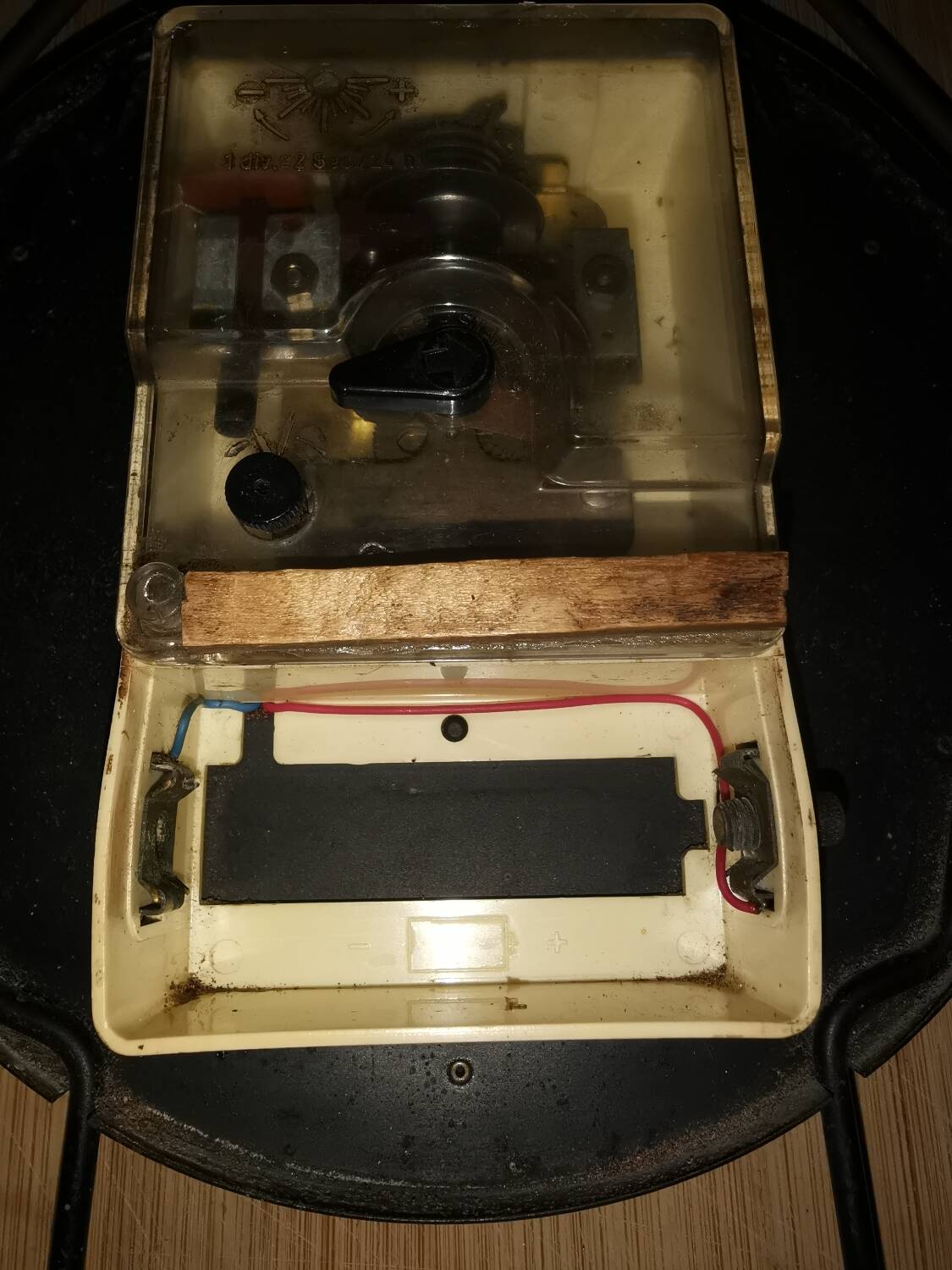 Vintage Star Wall Clock