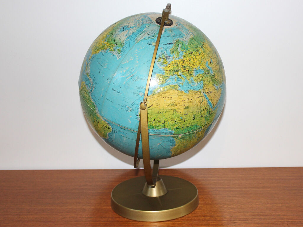 Globe Earth scan-globe a/s Denmark 1972