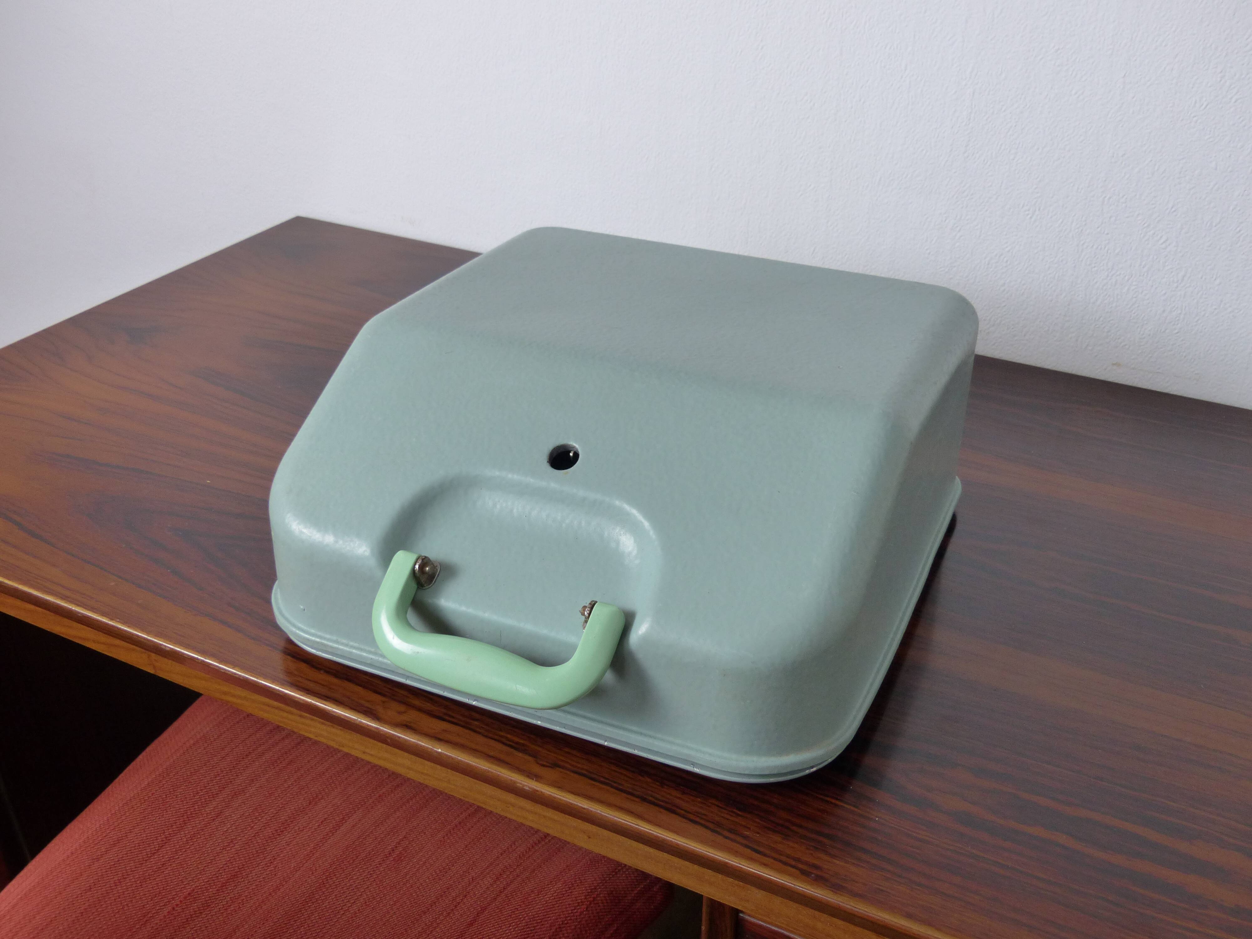 Hermes 3000 green mint metal typewriter