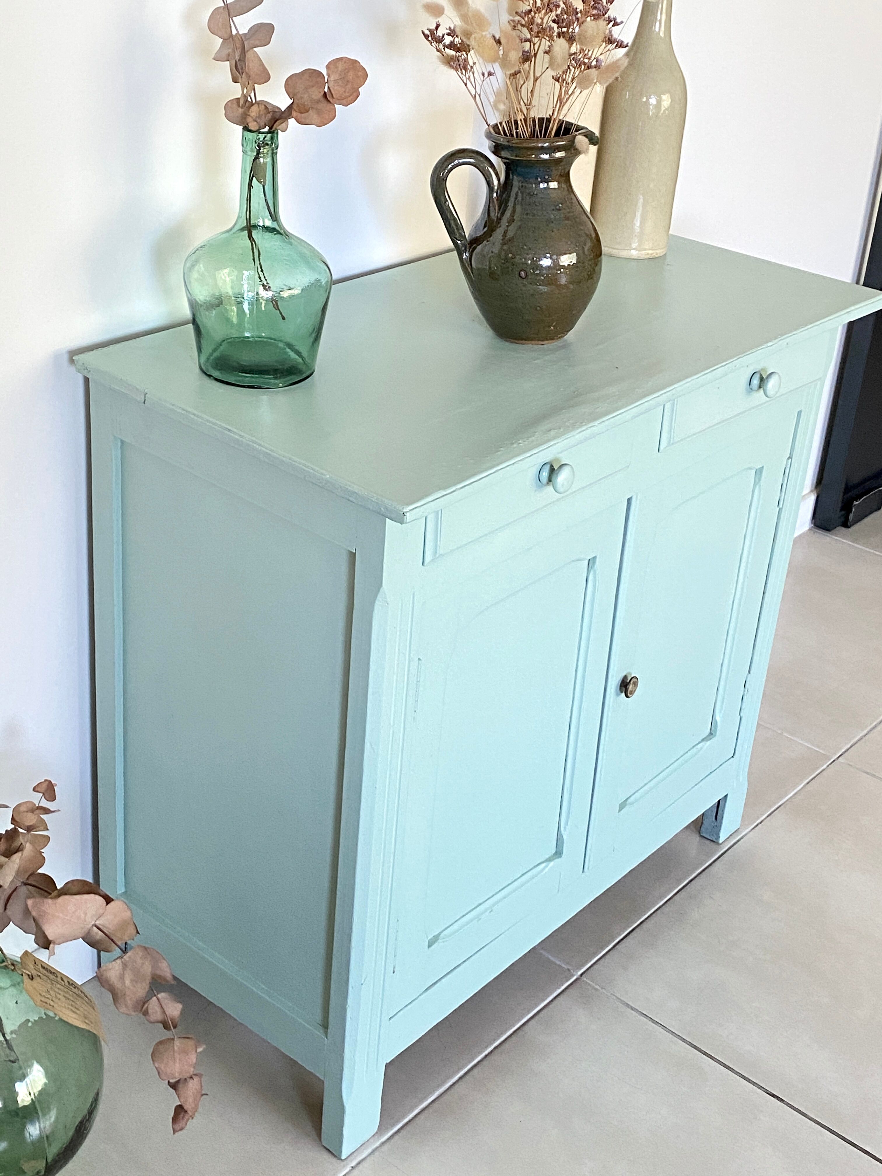 Parisian buffet green mint