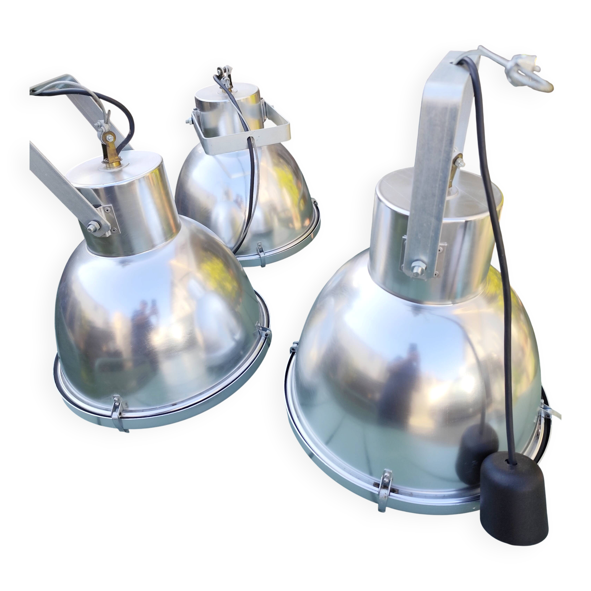 Set of 3 industrial pendant lights