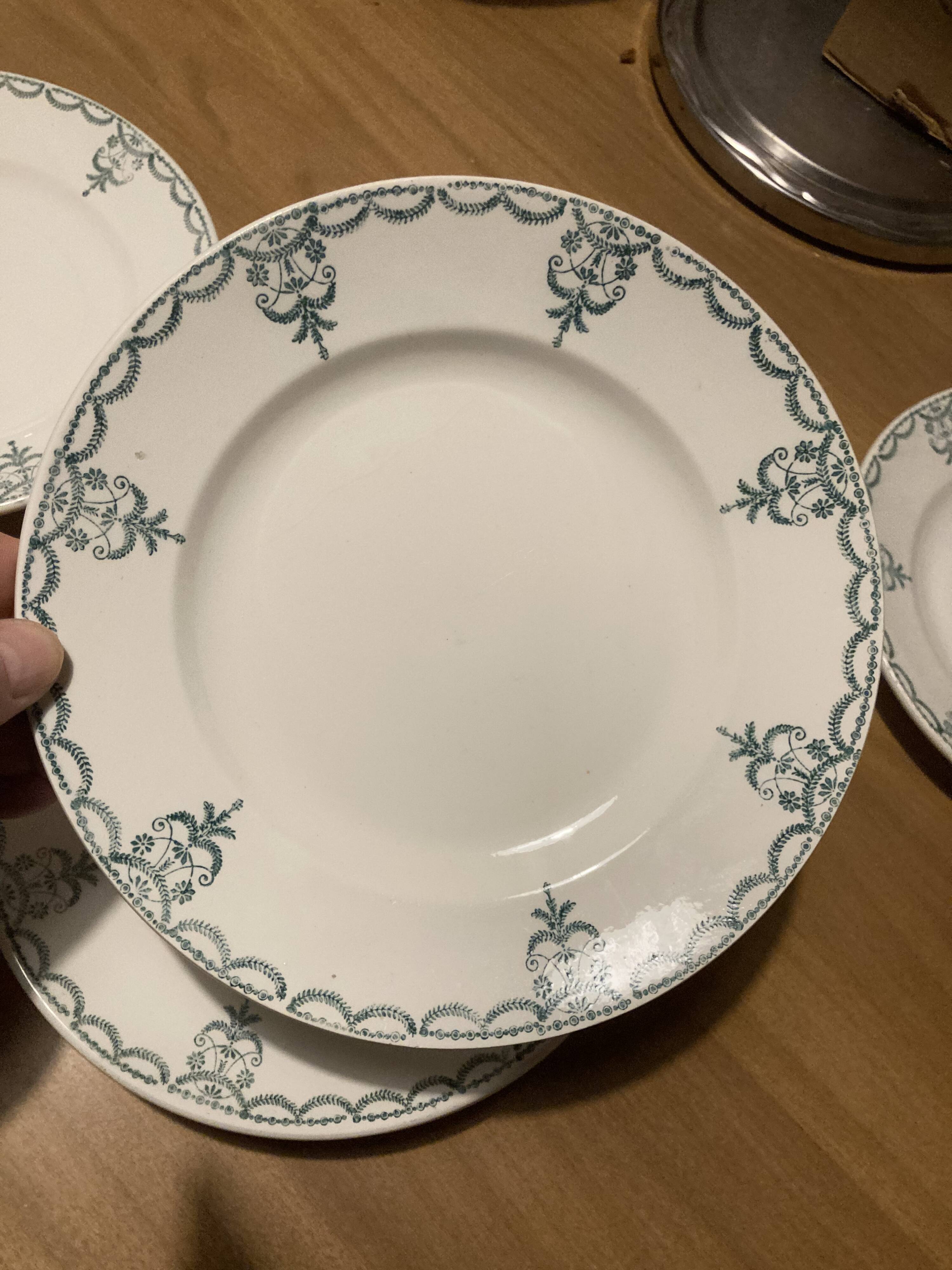 Superb 6 Moulin-des-Loups & Hamage plates