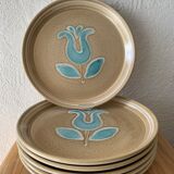 6 flat plates vintage model Pamela