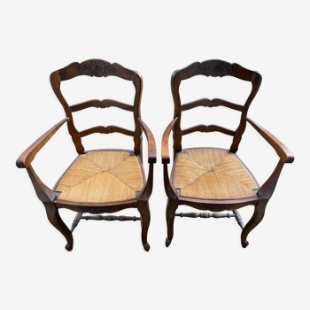 Set of 2 wooden armchairs and canage