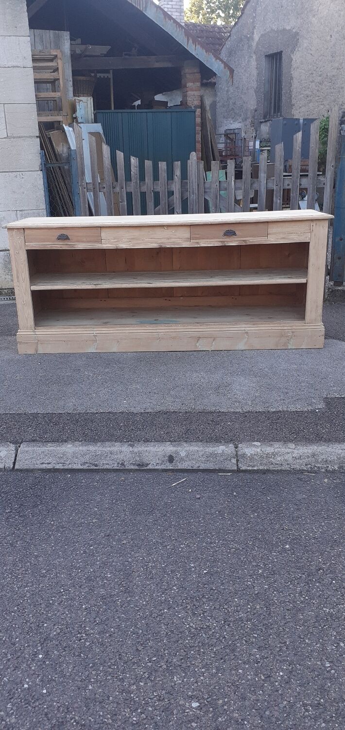 Counter trade furniture