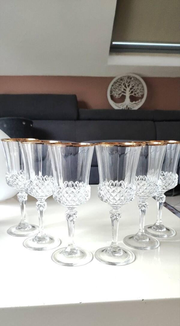 Lot 6 x Grands Verres à vin. Modèle Valencay Gold/Cristal d Arques