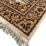 Oriental style rug 230cm x 170cm