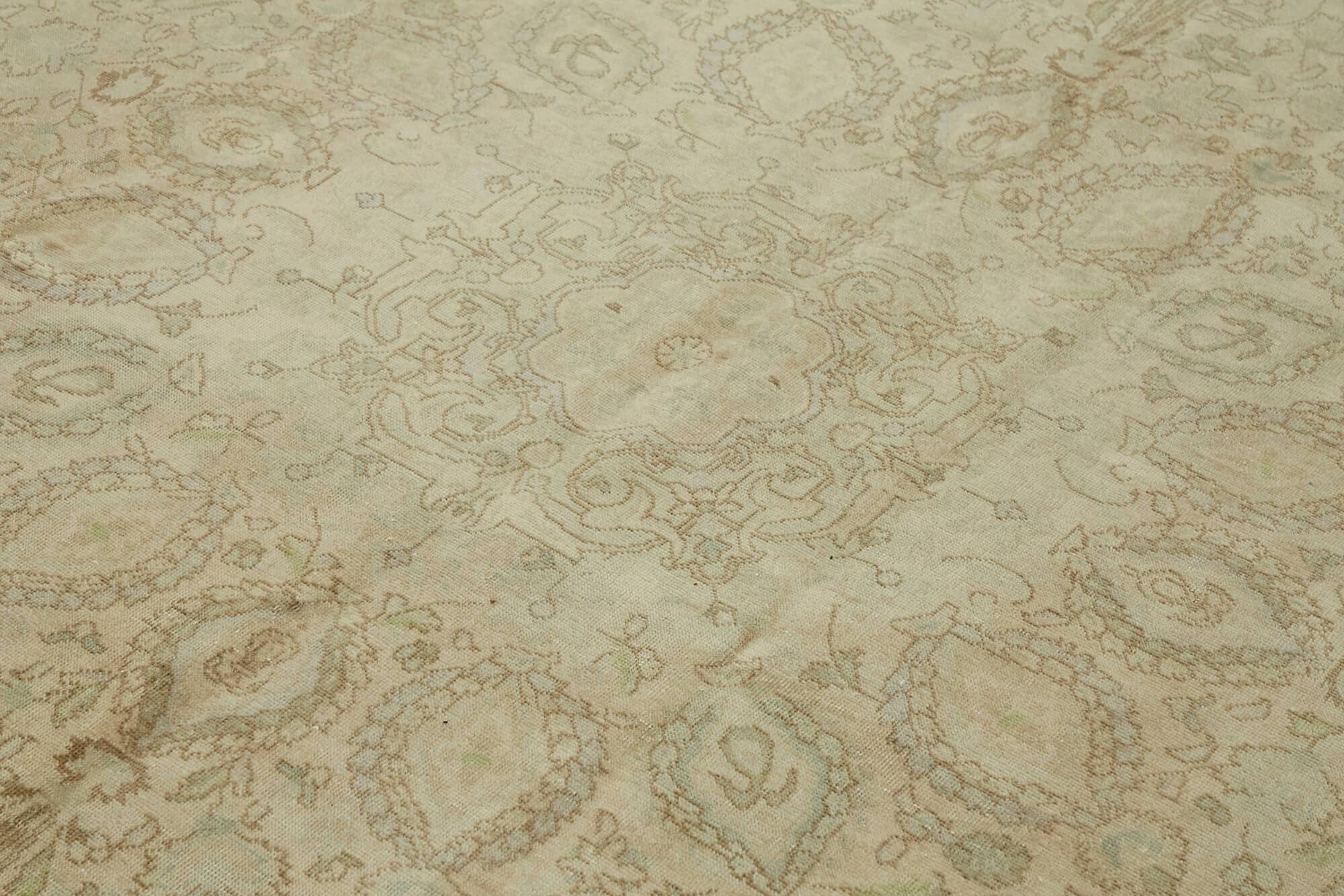 Handmade Oriental Decorative 1980s 245 cm x 349 cm Beige Wool Carpet