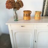 White parisian buffet