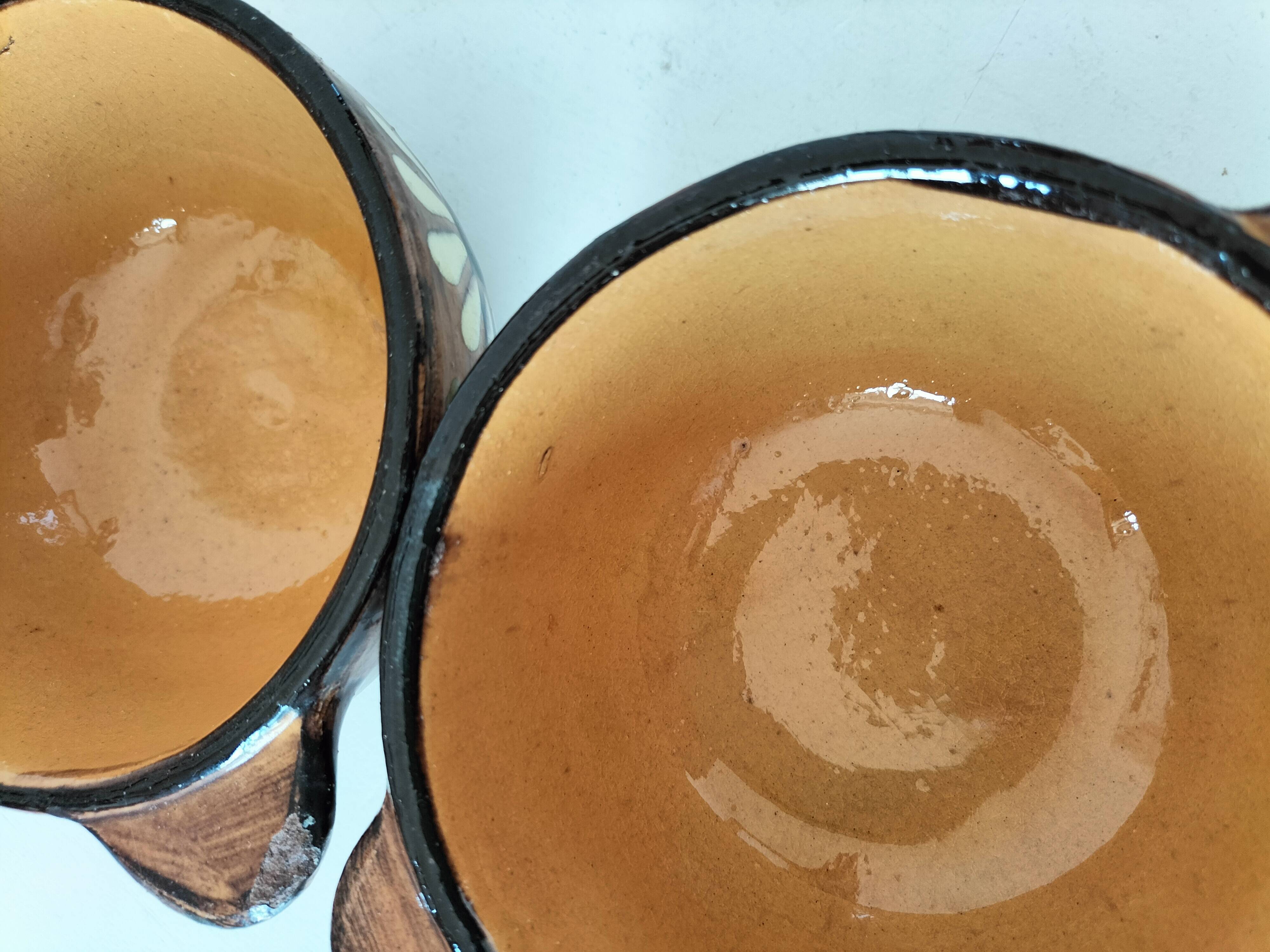 Vintage ear bowl duo