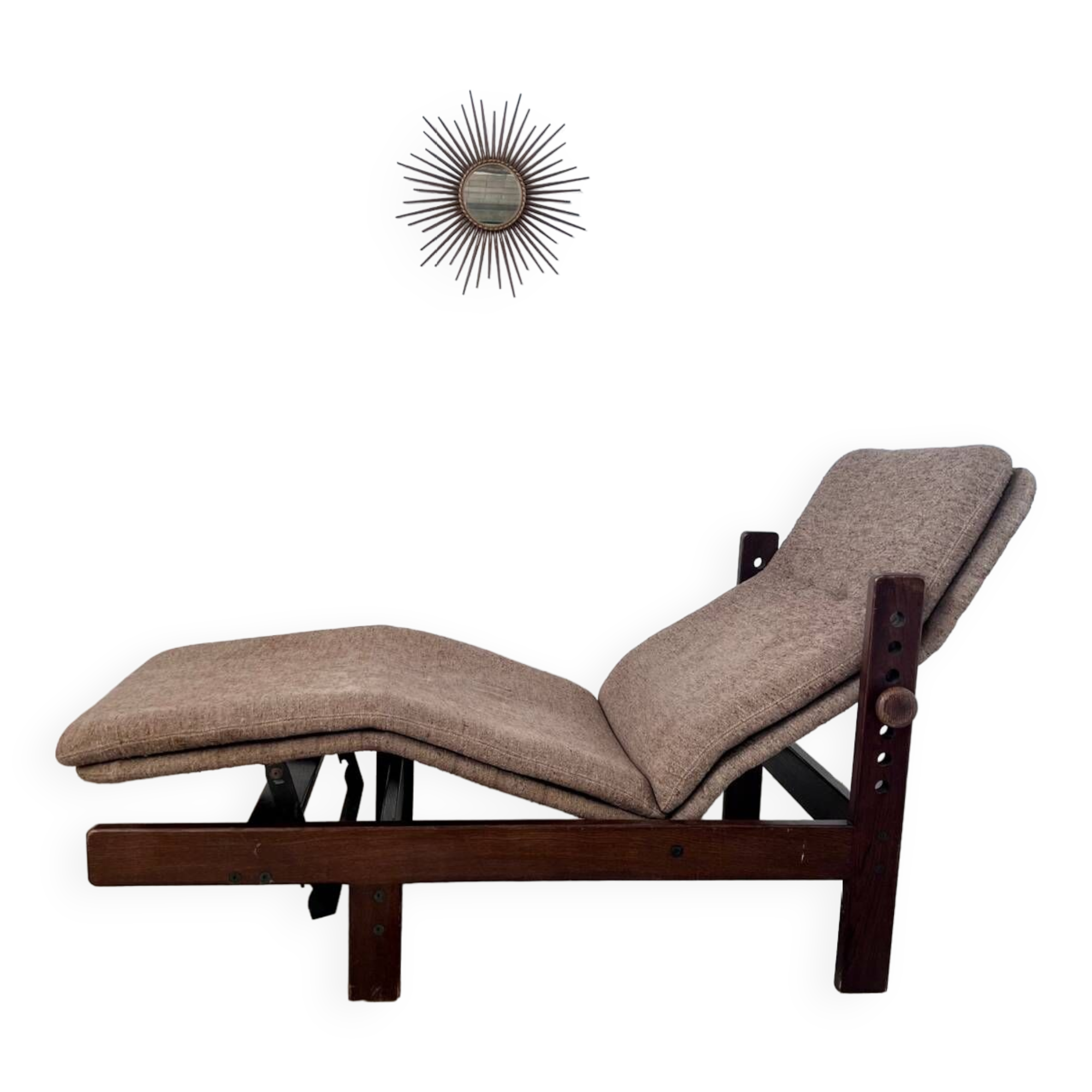 Old chaise longue wooden lounge chair Italian design from the 60s vintage
