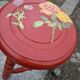 Tabouret tripode