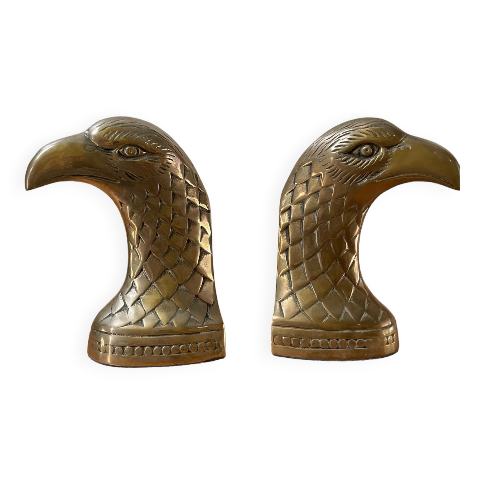 Greenhouse delivered with eagle's head