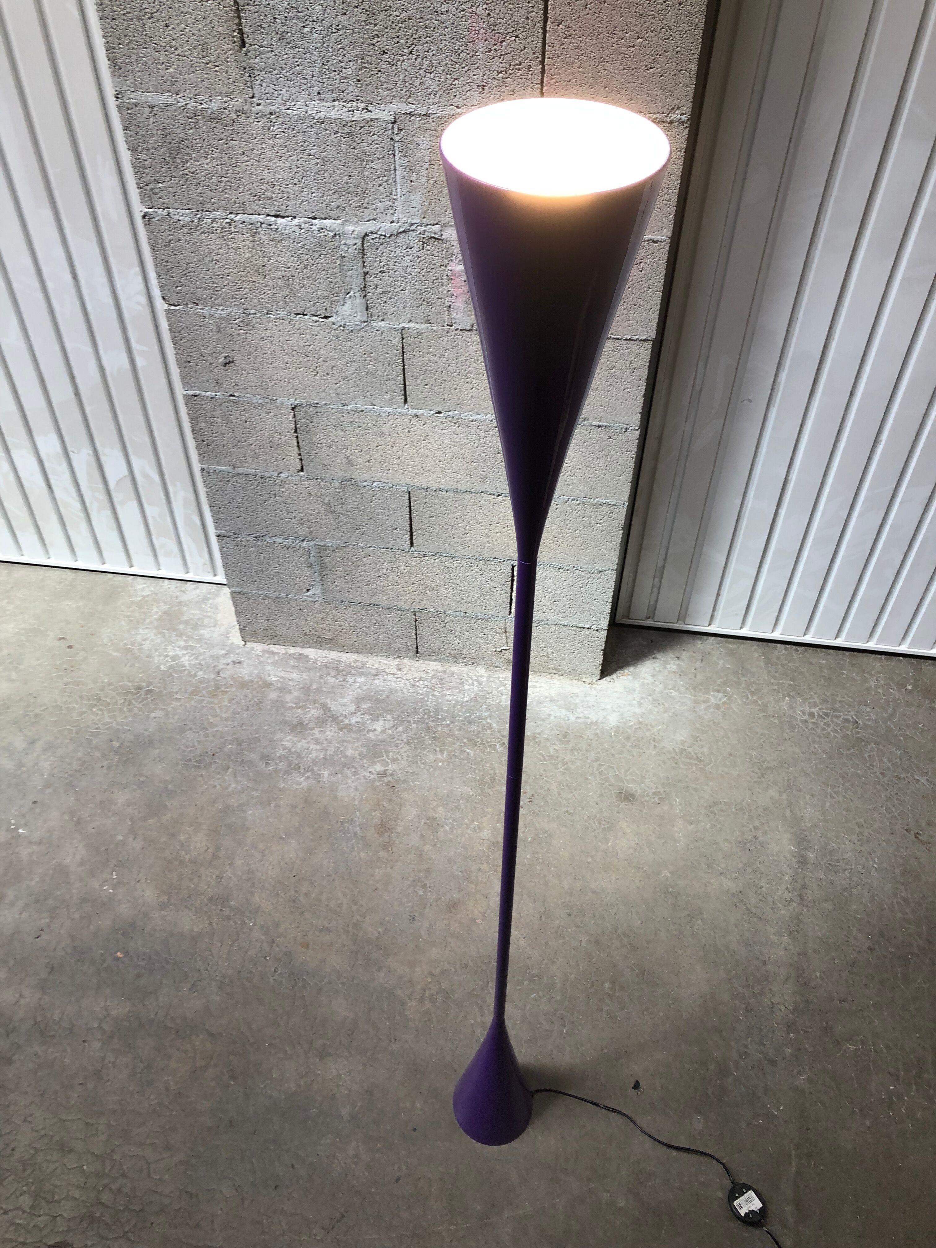 Lampadaire  sablier mathias design des années 80