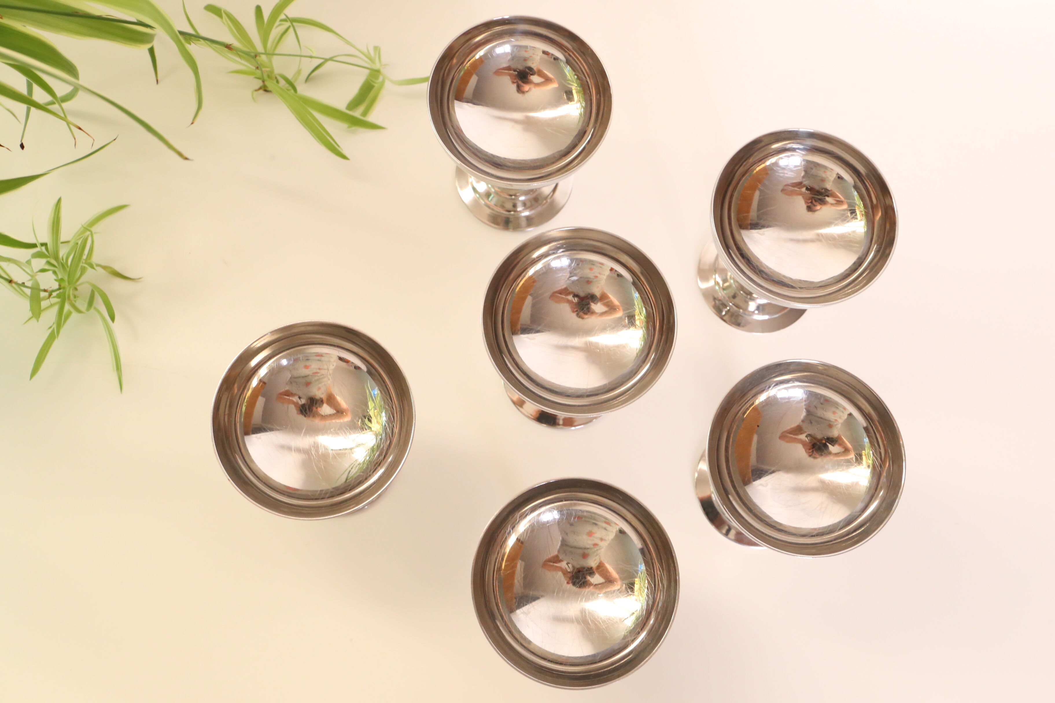 Set de 6 coupes en inox de Letang-Remy