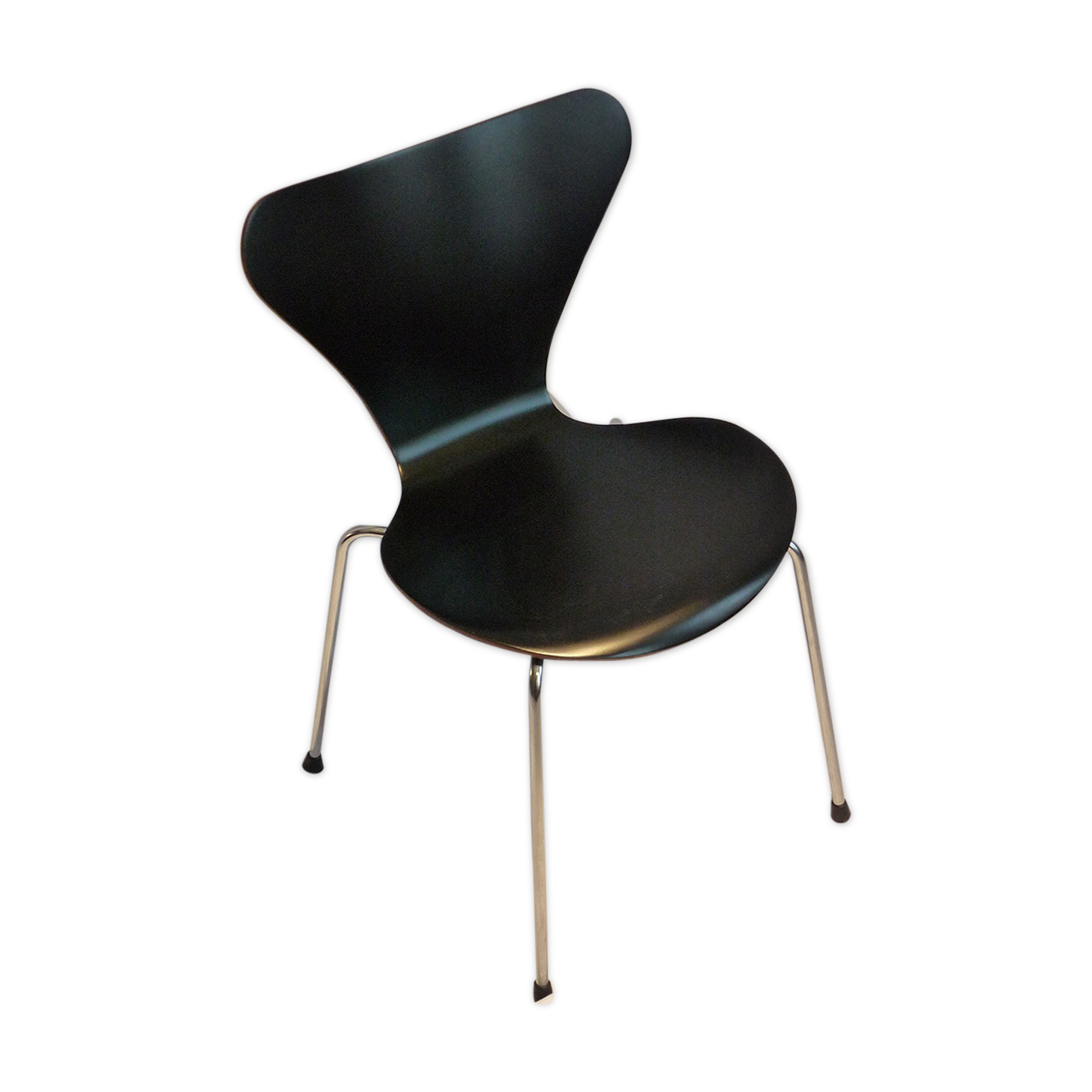 Chair model 3107 by Arne Jacobsen