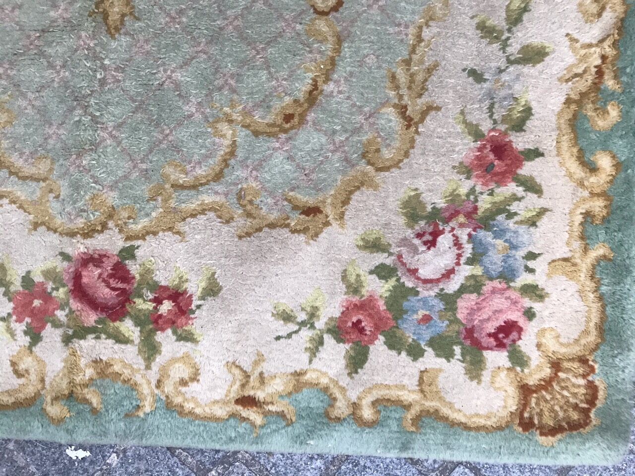 French carpet savonnerie Aubusson handmade 140x202 cm