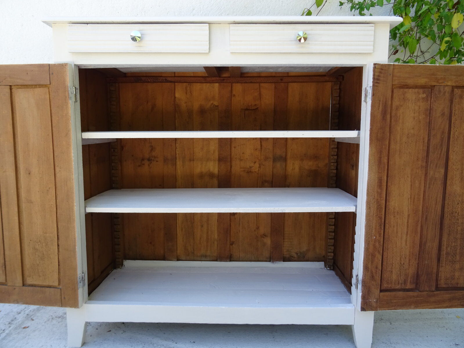 Parisian buffet, 50s