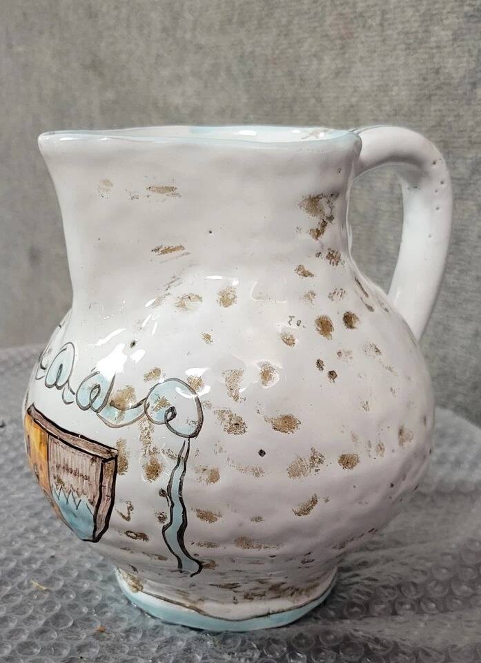 Sicily Pluchino Del Chiaro: Vintage ceramic vase with painted decorations