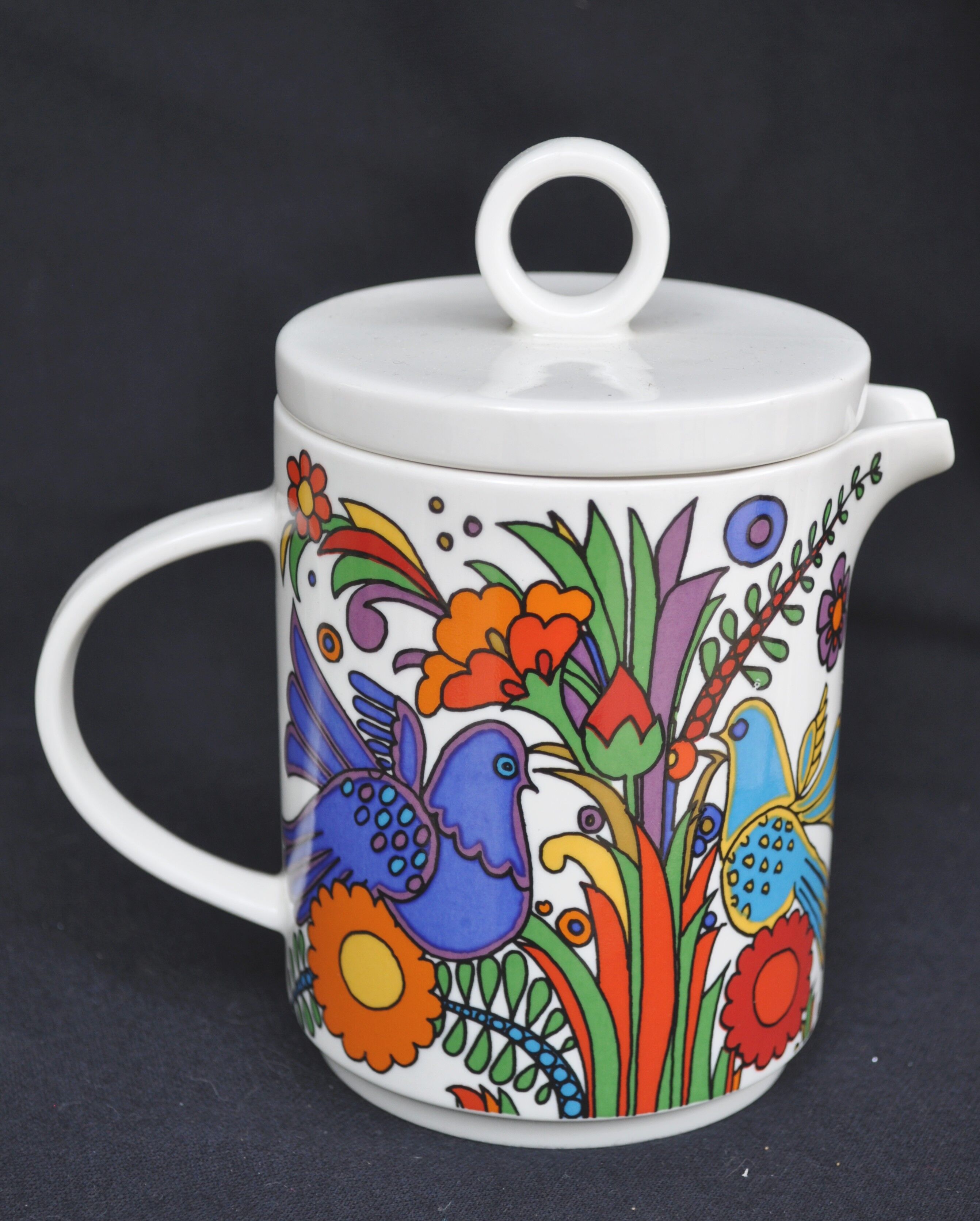 Vintage teapot Acapulco