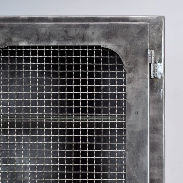 Cabinet médical vintage, années 1970