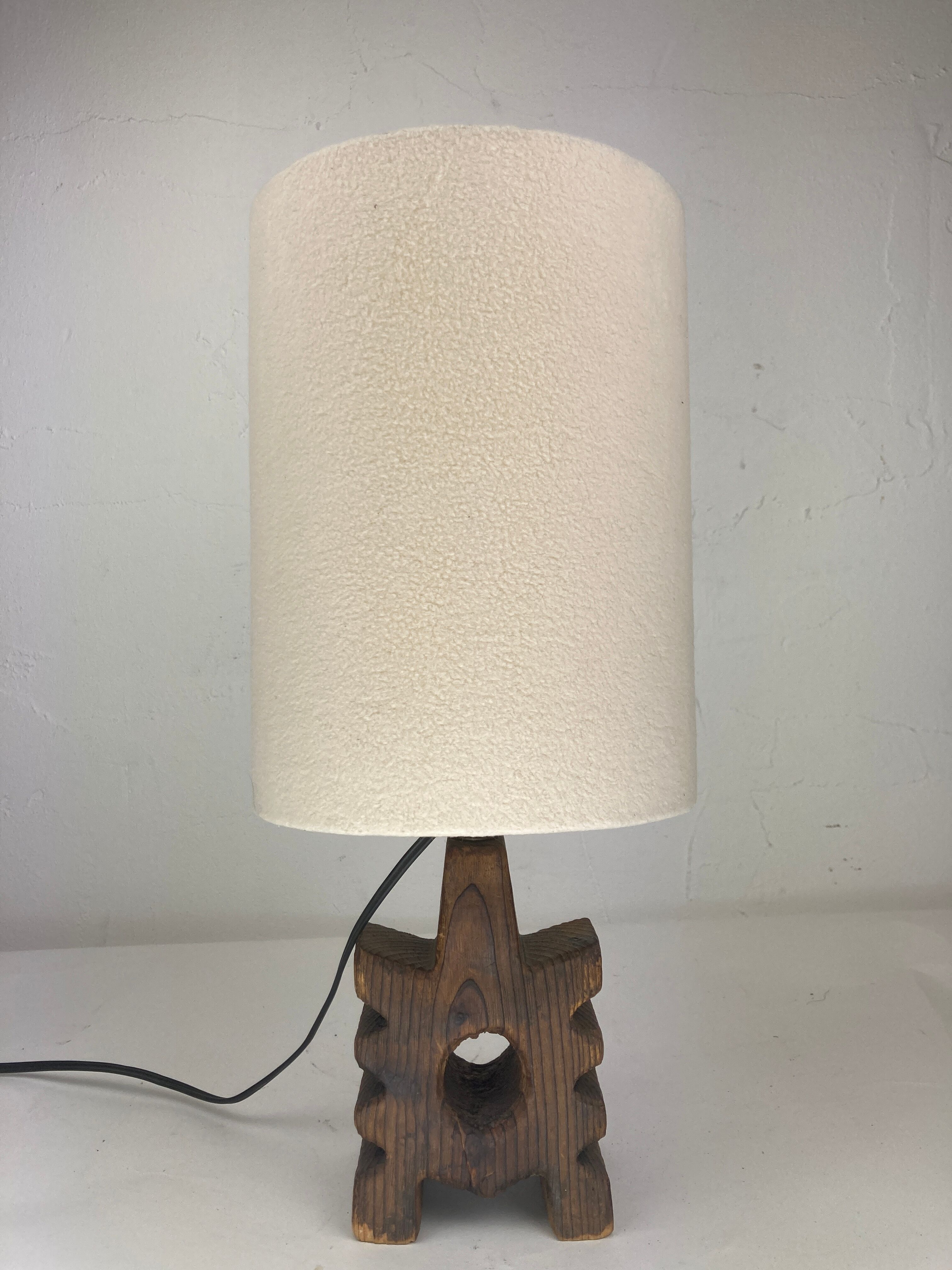 Brutalist wooden table lamp with teddy boucle shade. Dutch, 1970s