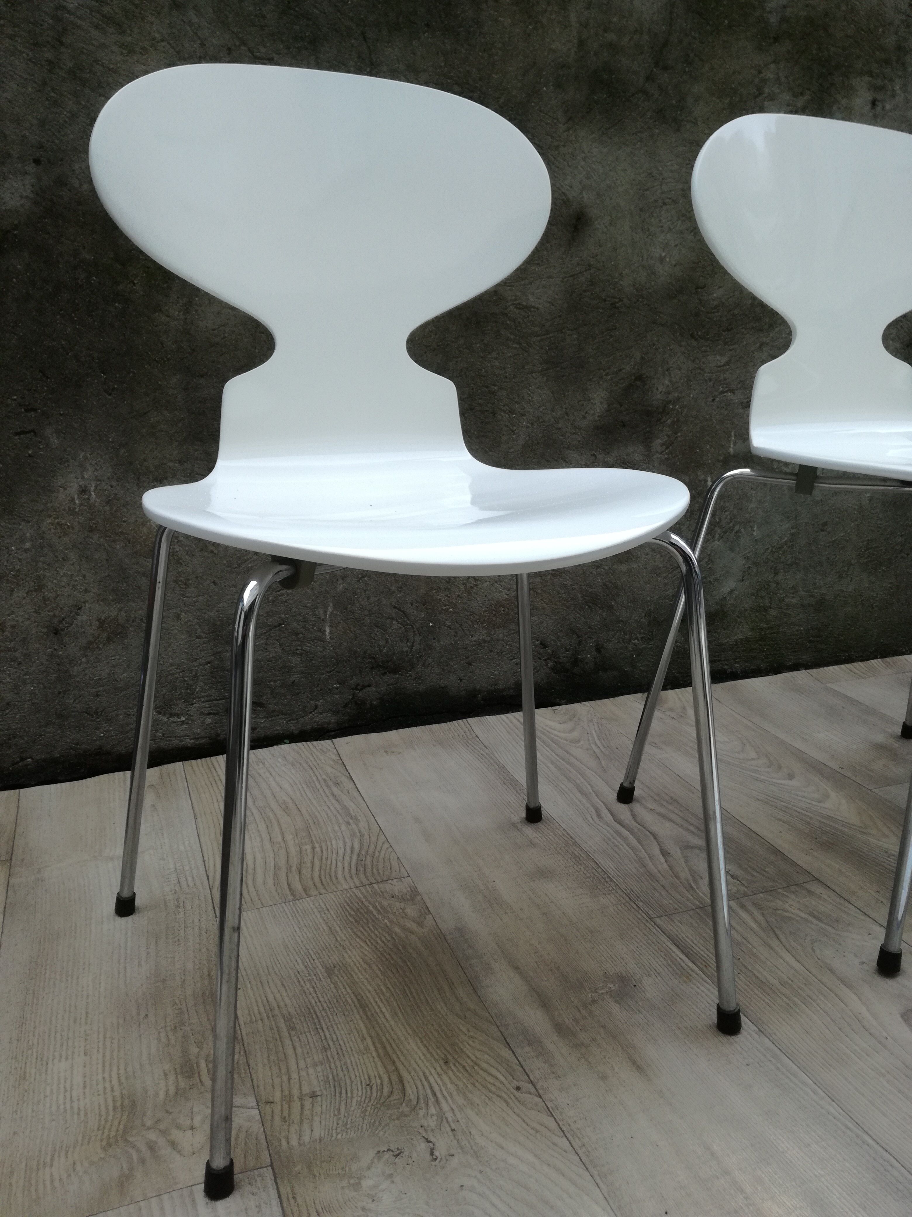 Series of 10 ant chairs by Arne Jacobsen, 1979