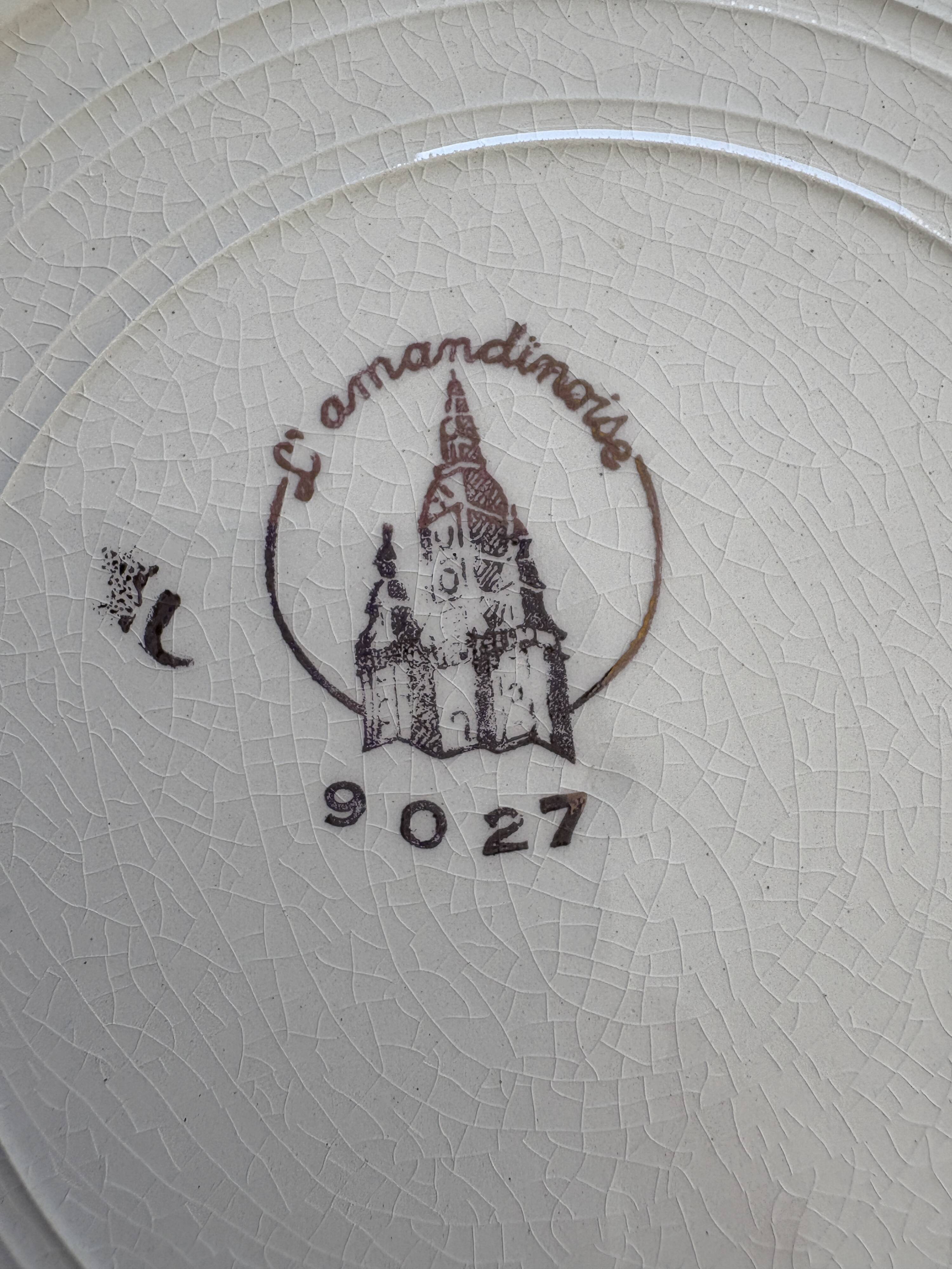8 Amandinoise dinner plates