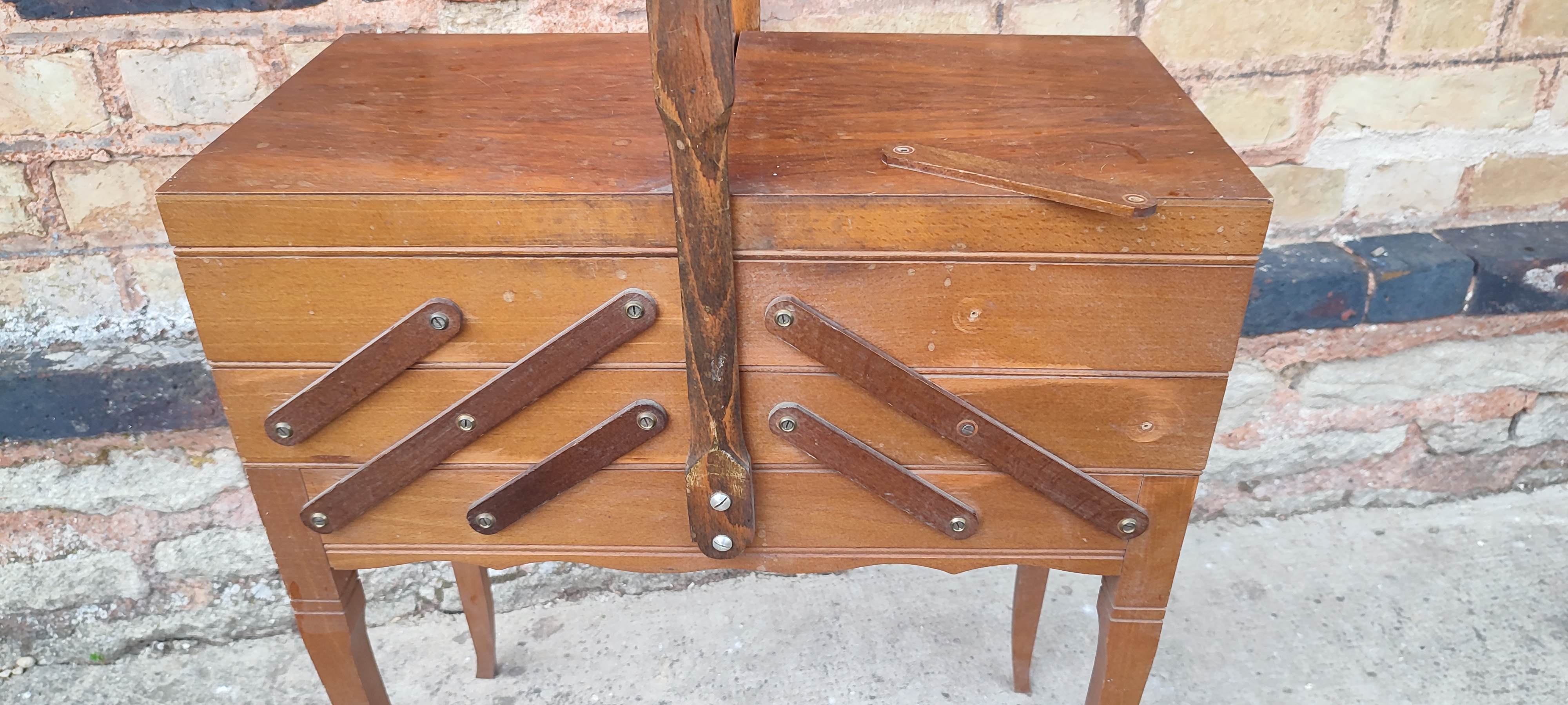 Vintage travs garnie