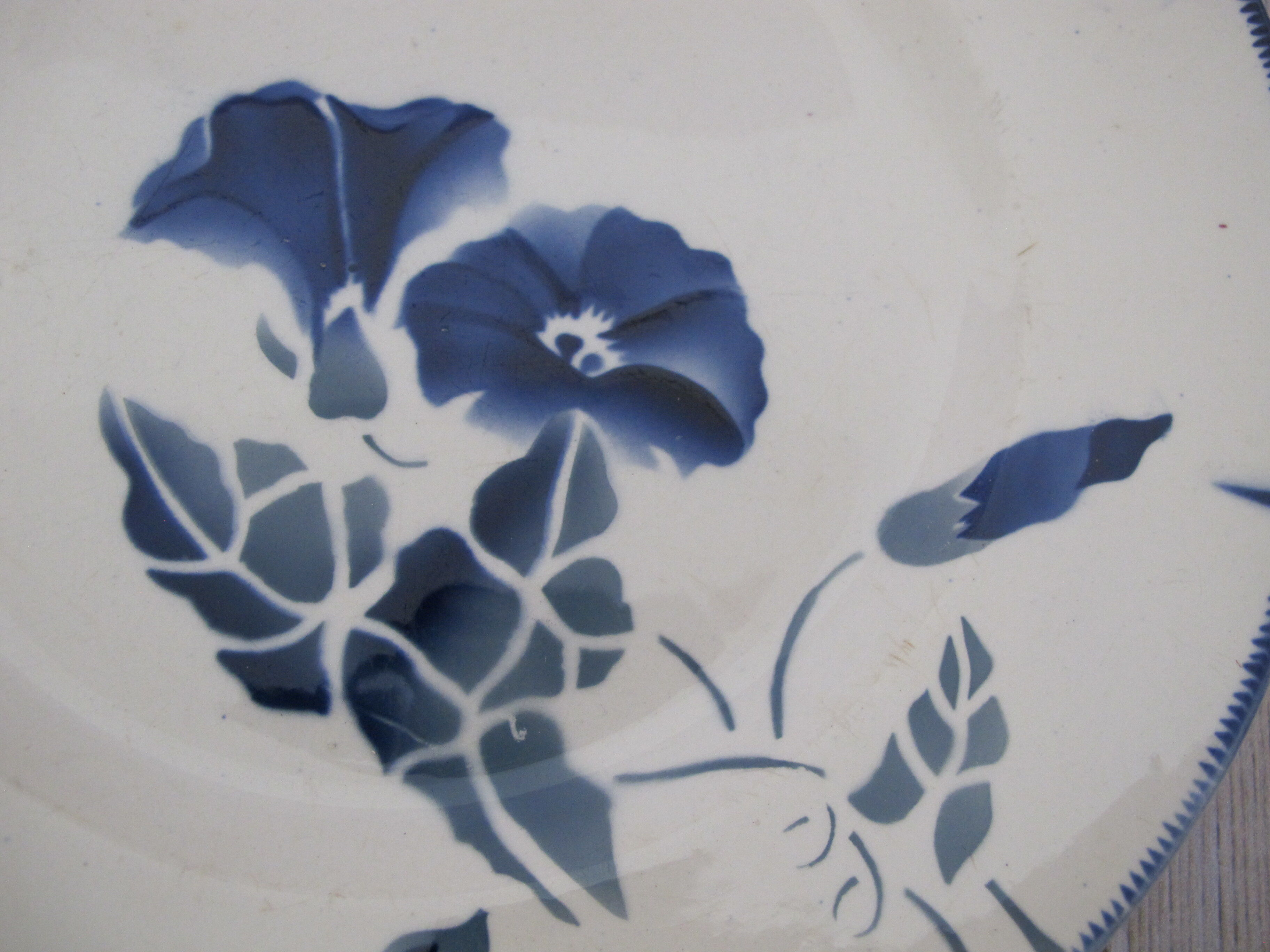 Longchamp earthenware serving dish, "Volubilis" model