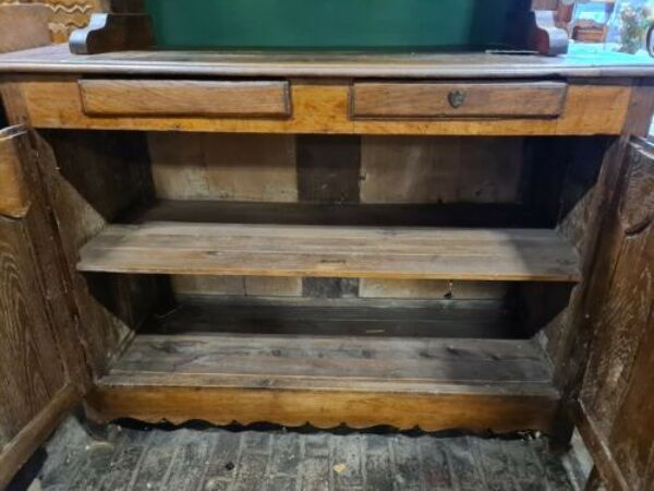 Buffet vaisselier en chêne