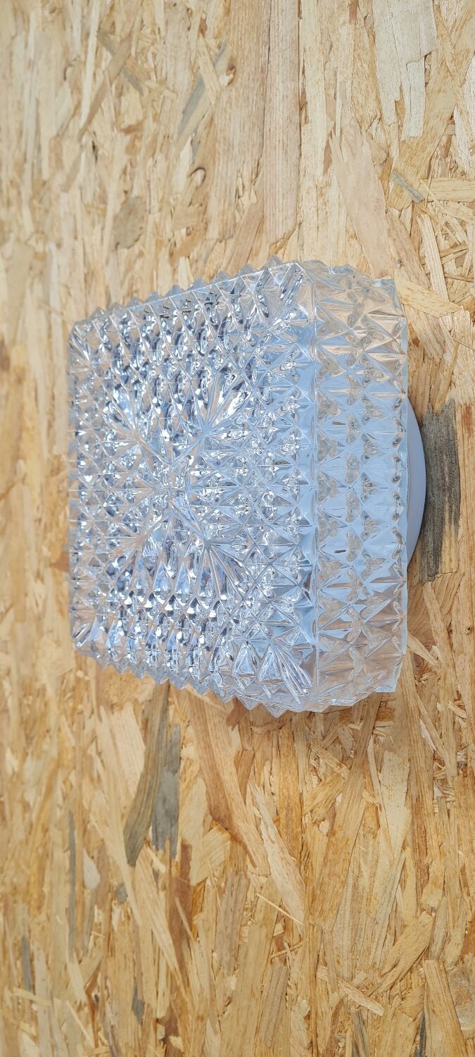 Chiseled glass ceiling lamp