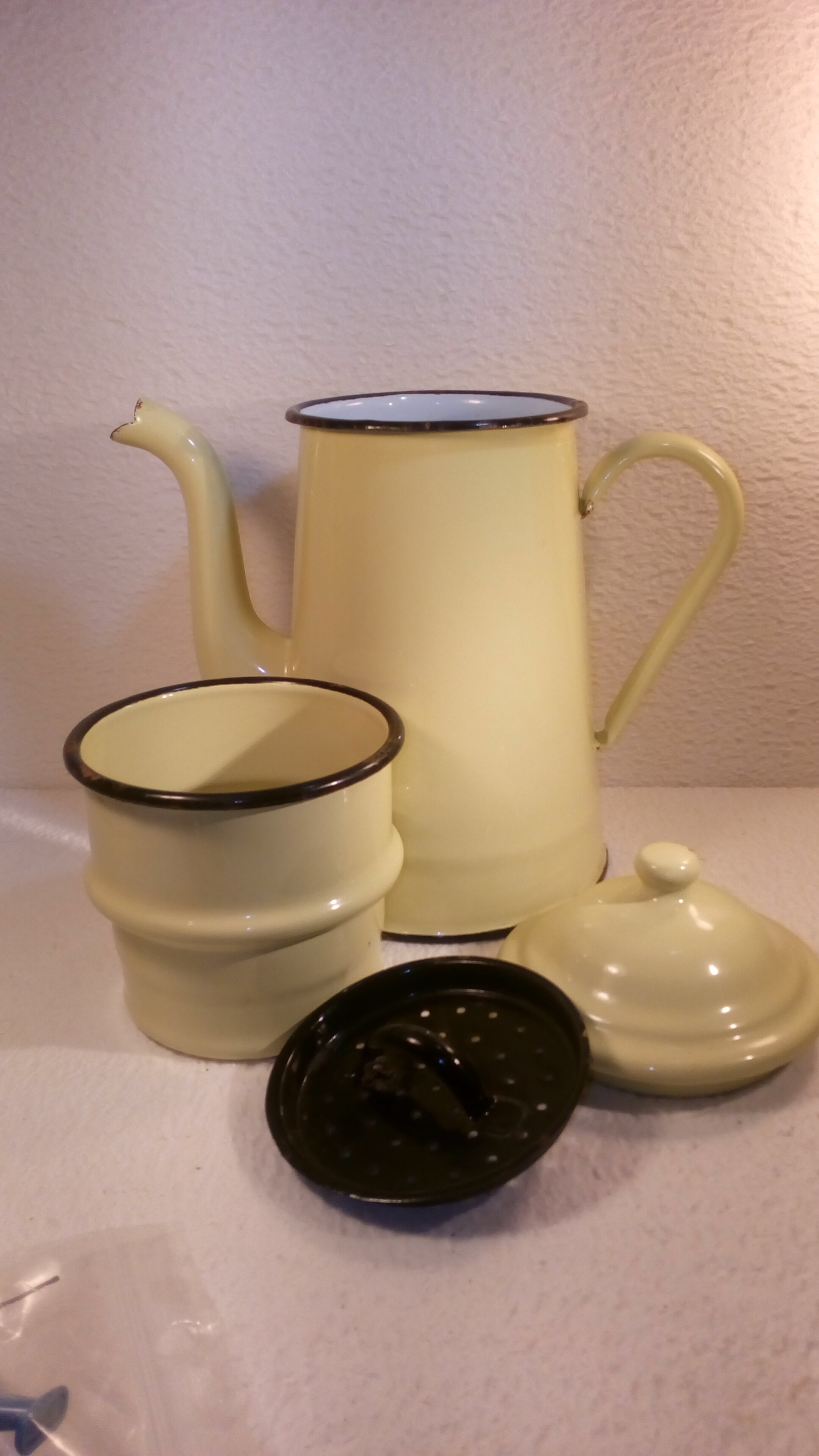 Yellow enamel coffee maker