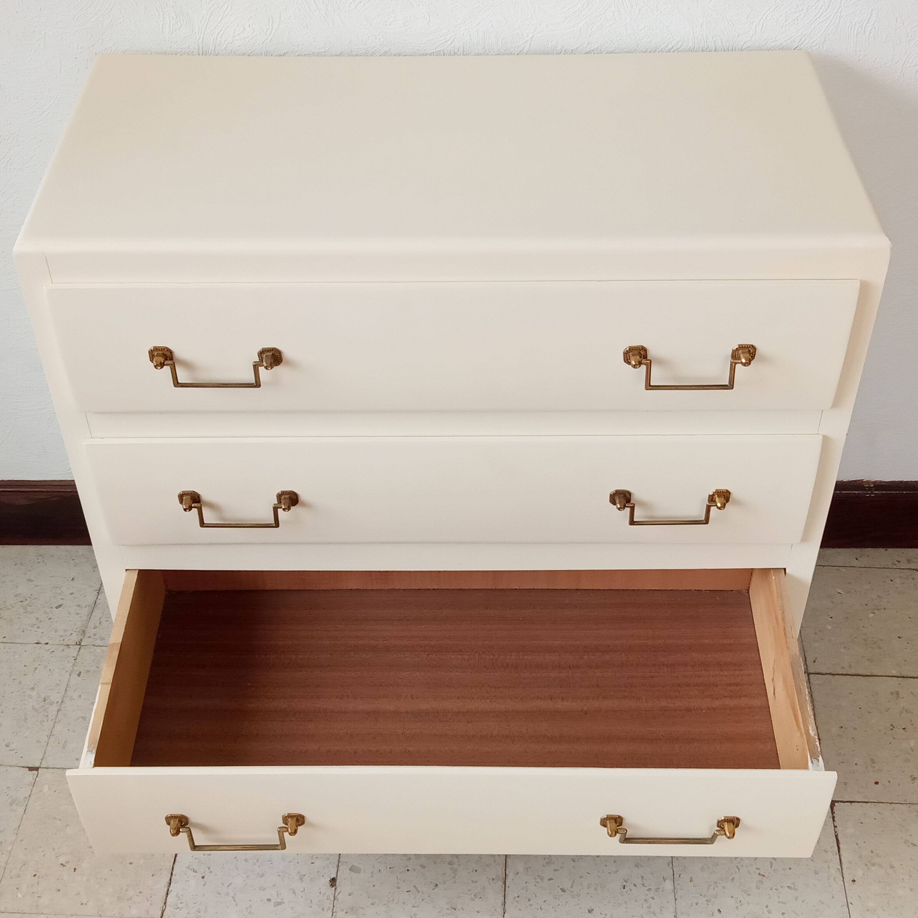 60s chest of drawers