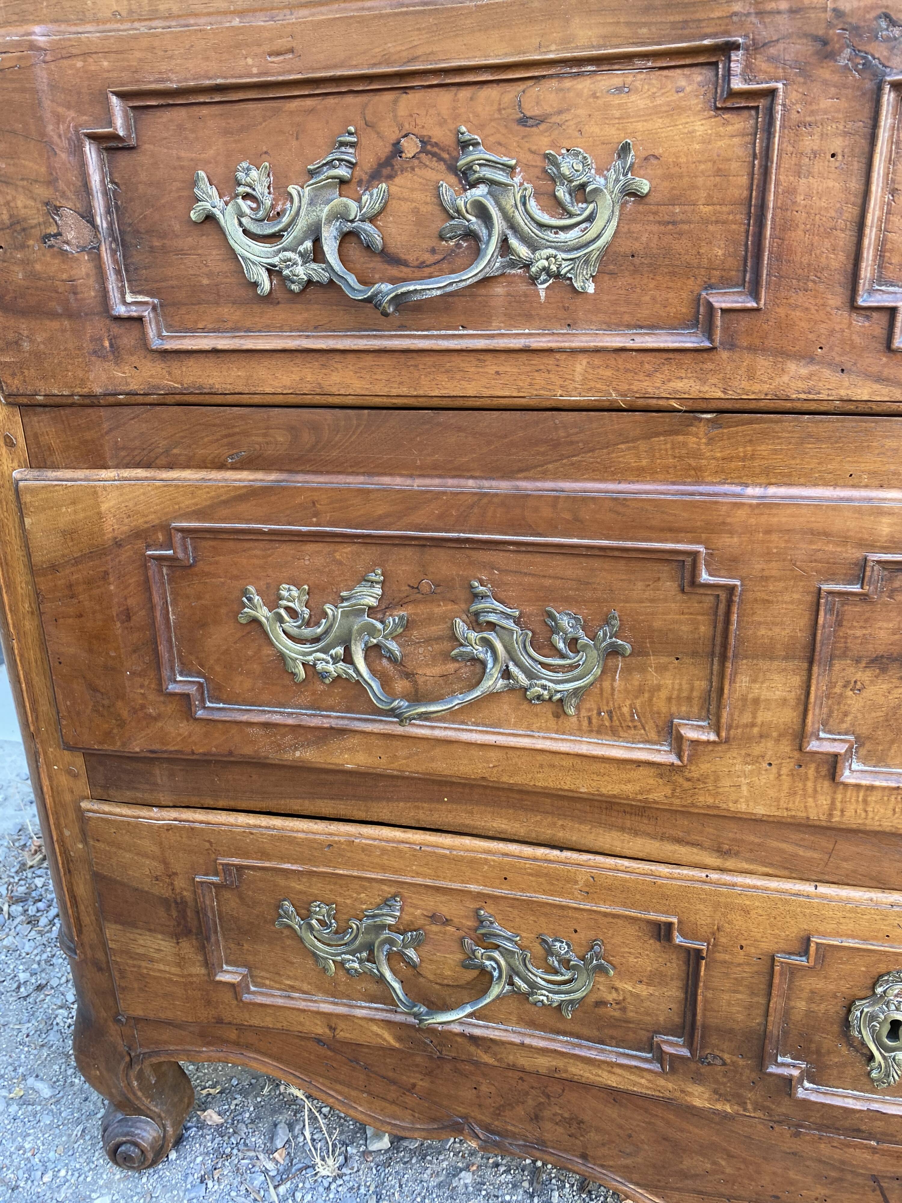 Commode Louis XV walnut 18th