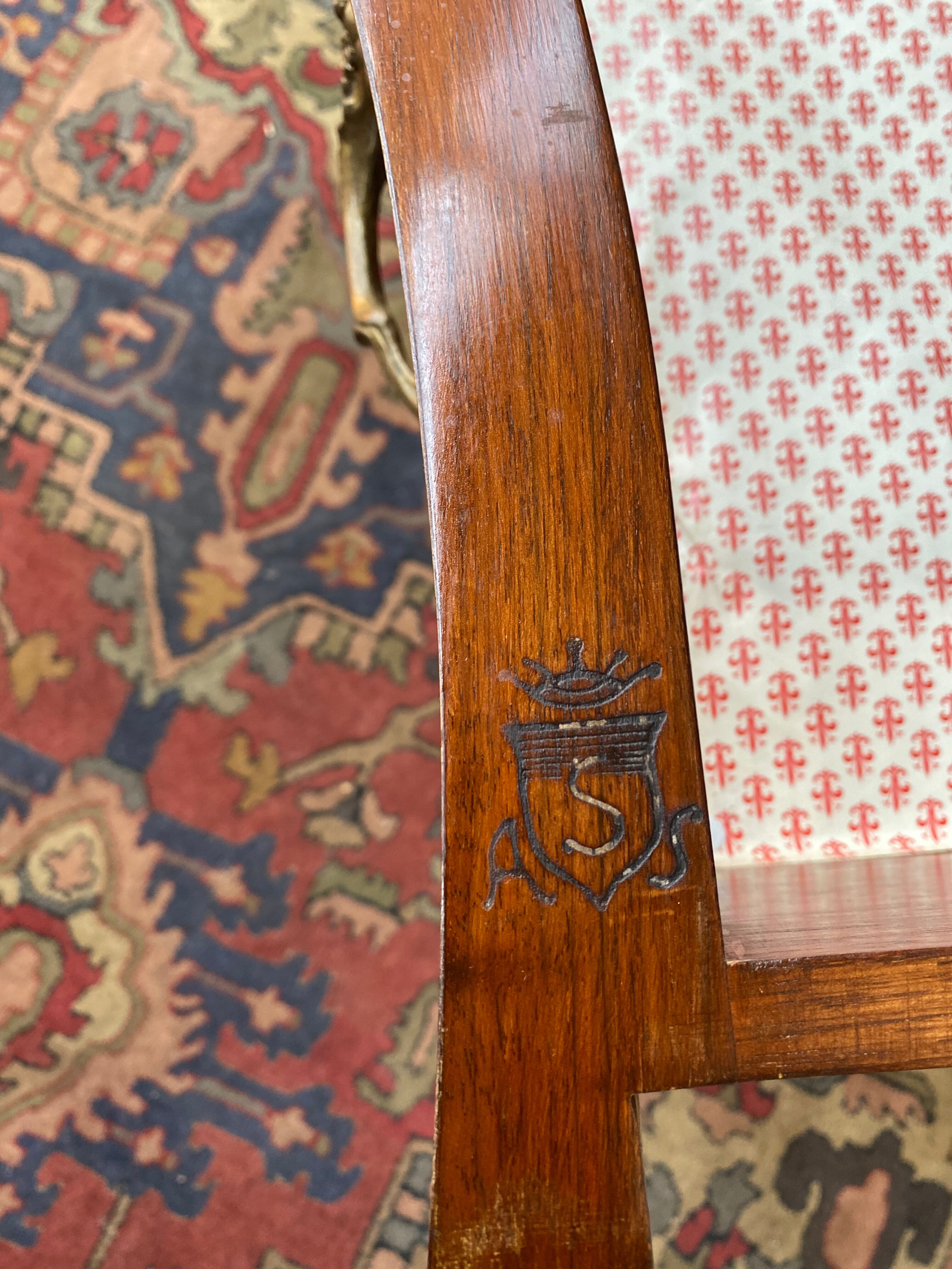 Chest of drawers stamped in marquetry Louis XV style