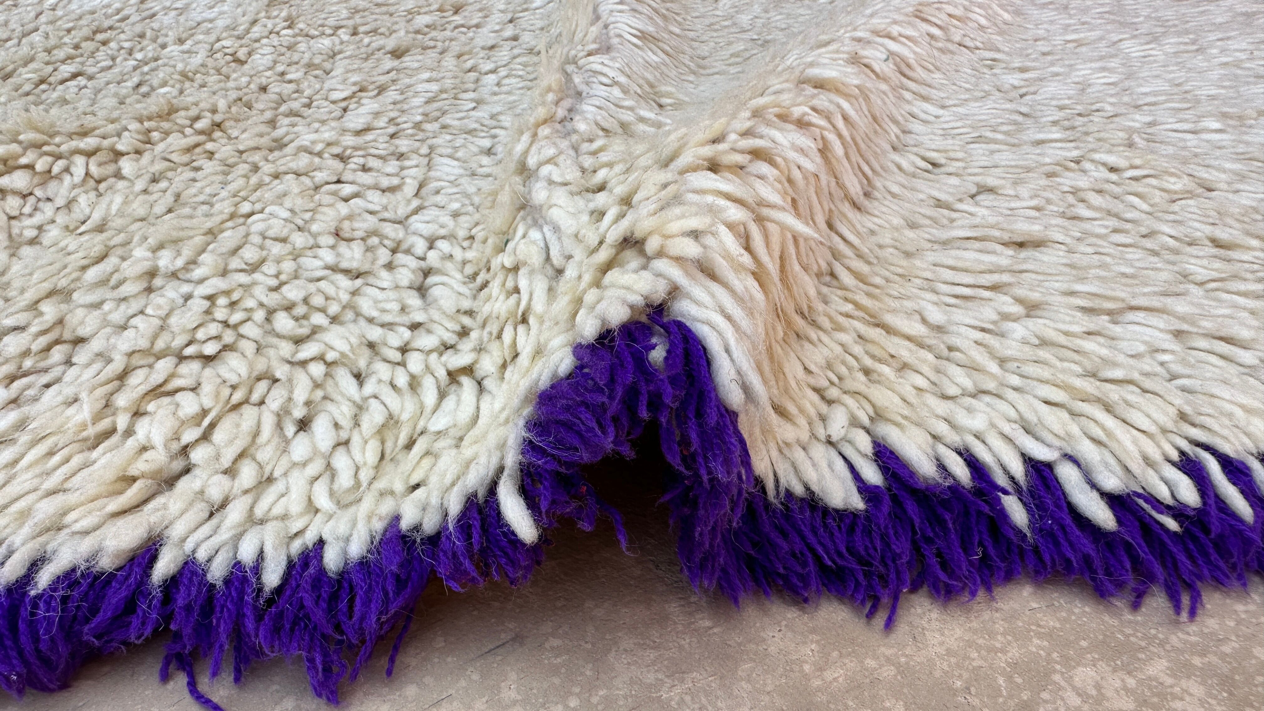 Moroccan carpet 170x234cm