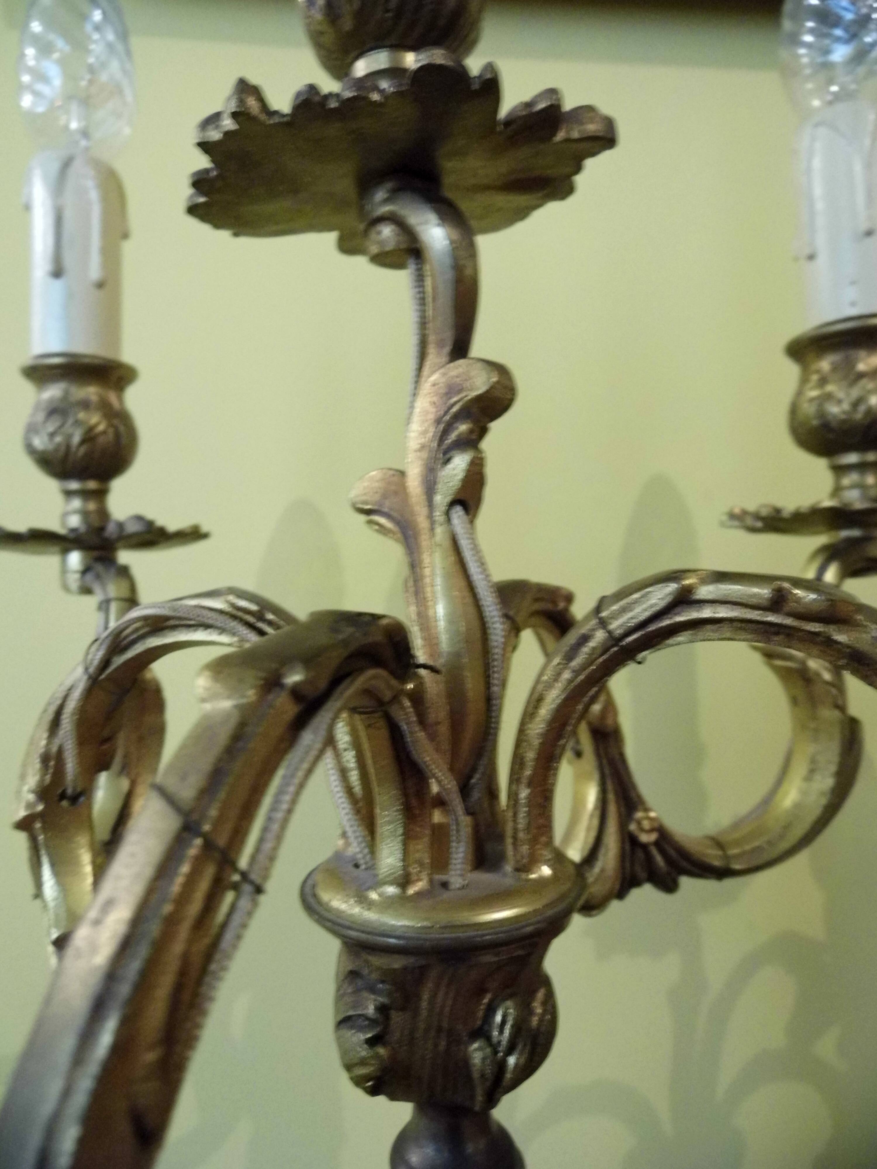 Chandeliers, candelabras pair of table lamps, bronze