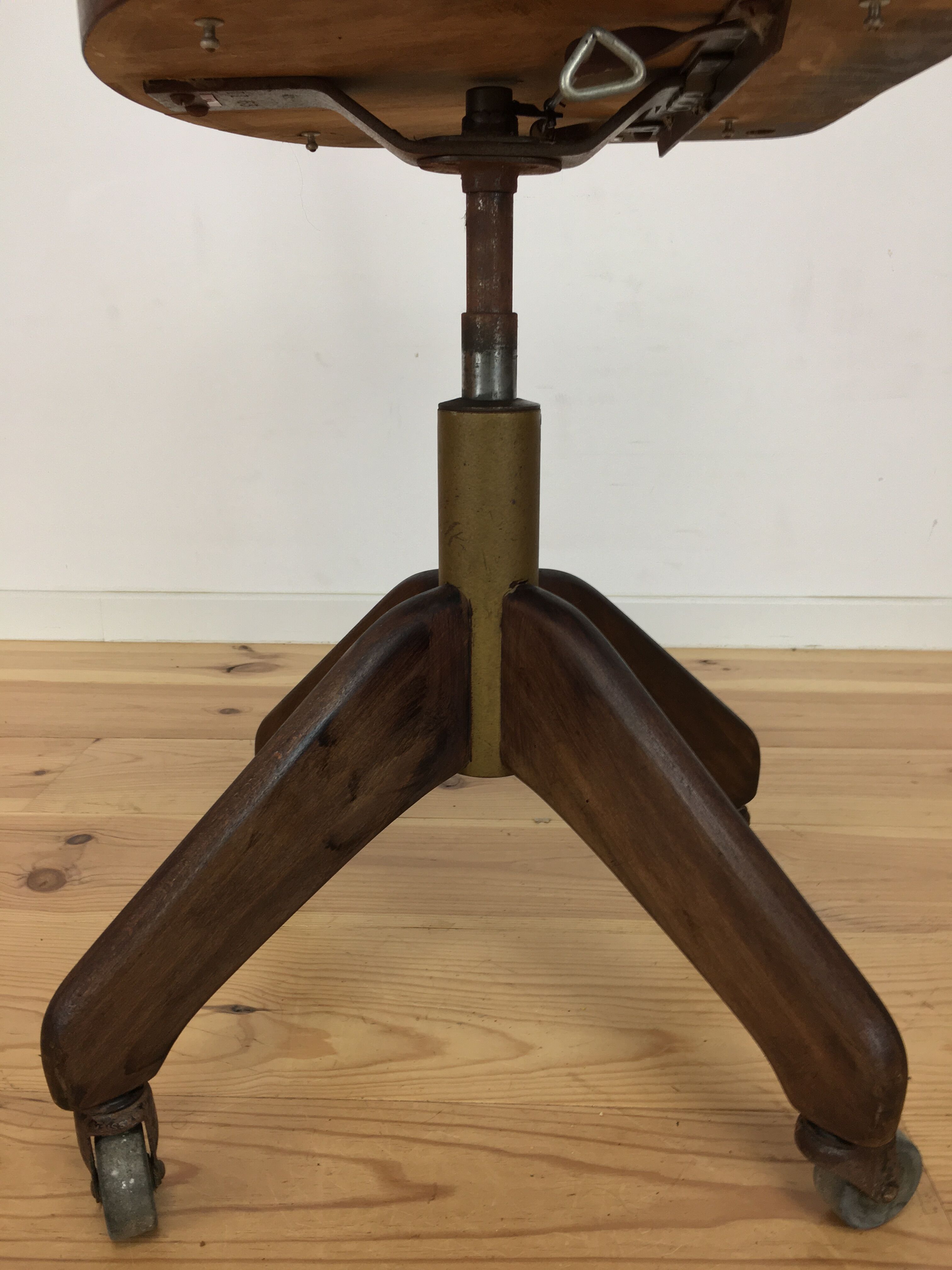 American office chair by Stoll Giroflex, wood