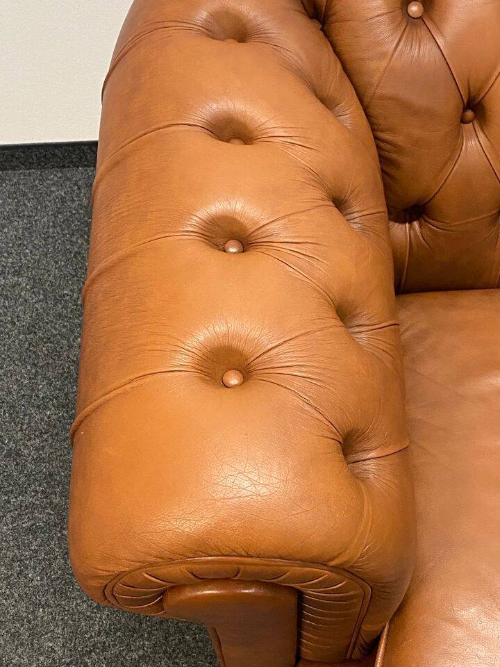 Vintage chesterfield brown leather club chair