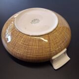 Very beautiful old soup tureen from Villeroy & Boch in very good condition.