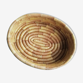 Corbeille en feuilles de palmier